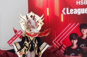 英雄联盟中走秀哥们的真实身份是什么？