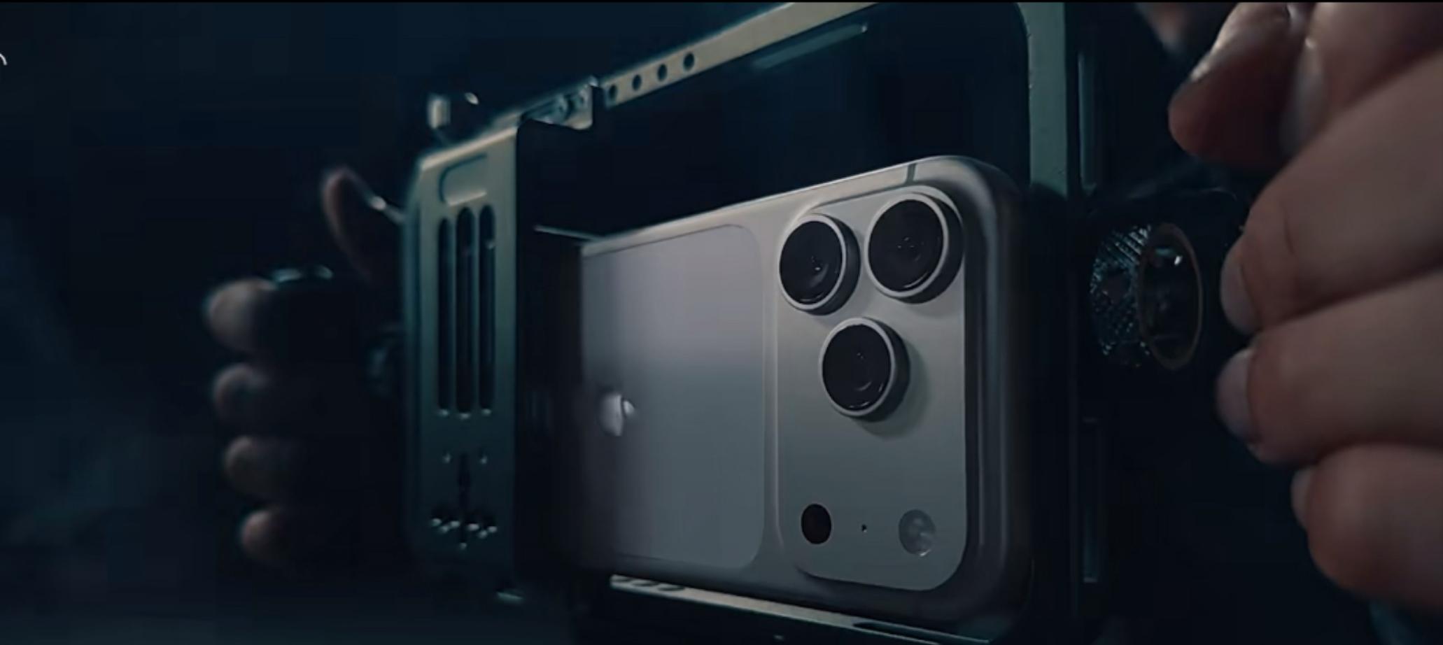 中国品牌四登苹果发布会！SmallRig 亮相发布会助力 iPhone 17 pro 系列影像功能  第2张